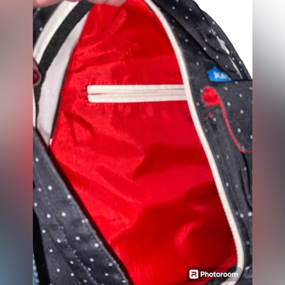 Kavu sling bag black polka dot - Picture 4 of 5